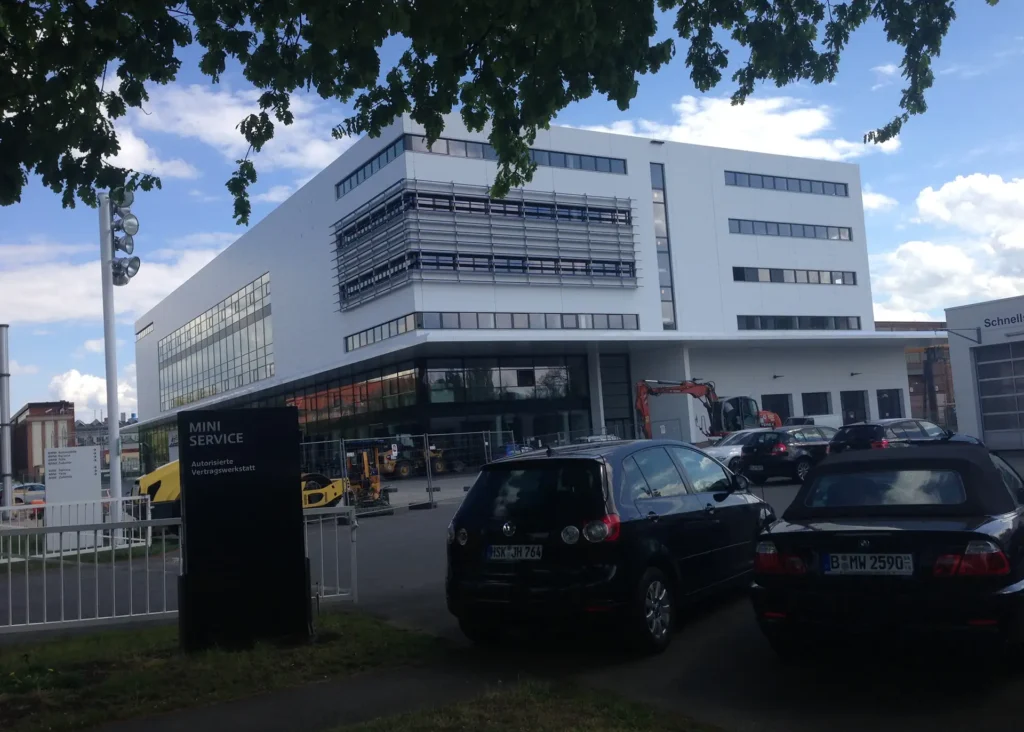 Bauvorhaben BMW Nefzger Berlin
